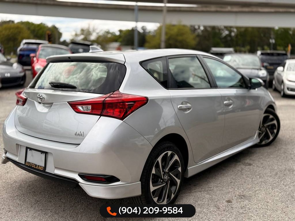 Used 2018 Toyota Corolla iM w/ Carpet Mat Package (TMS) image 7