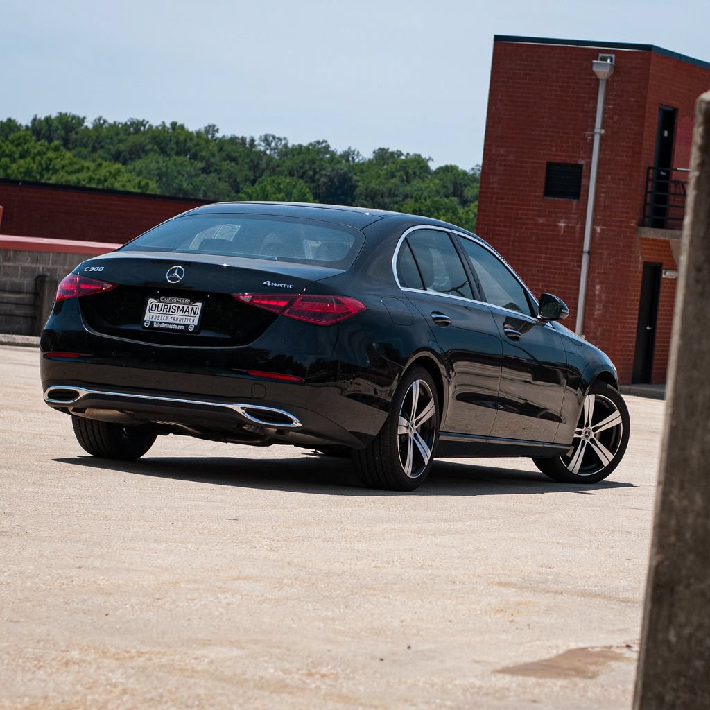 Used 2025 Mercedes-Benz C 300 4MATIC Sedan image 6