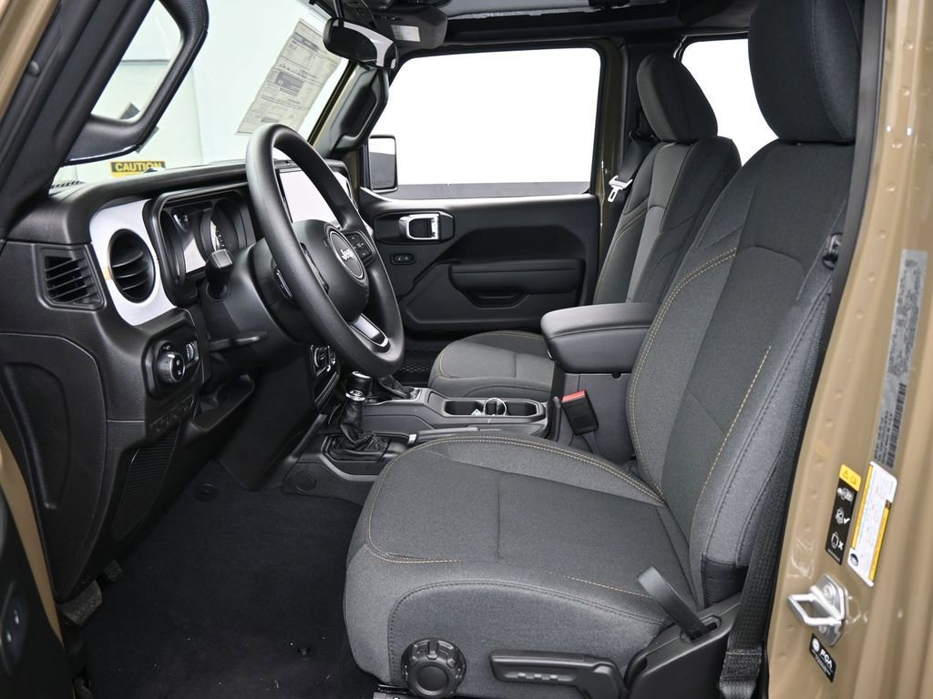 New 2026 Jeep Gladiator Sport AWD/4WD image 11