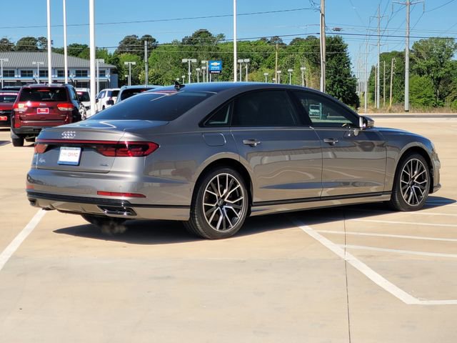 Used 2020 Audi A8 L 4.0T image 4