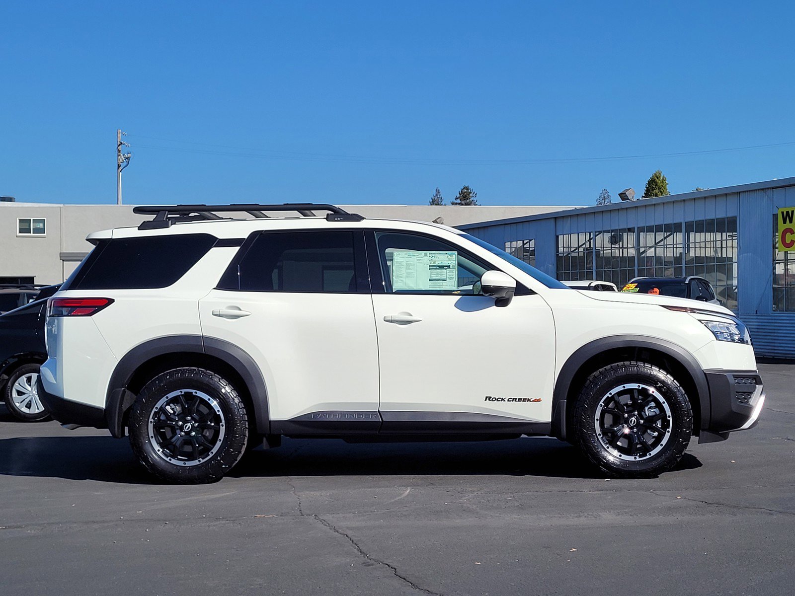 New 2025 Nissan Pathfinder Rock Creek image 4