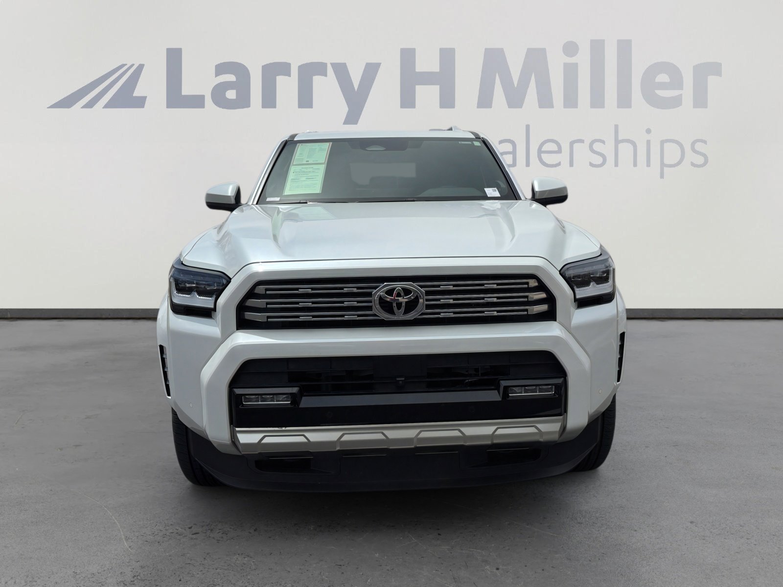 Certified 2025 Toyota 4Runner Limited AWD/4WD image 8