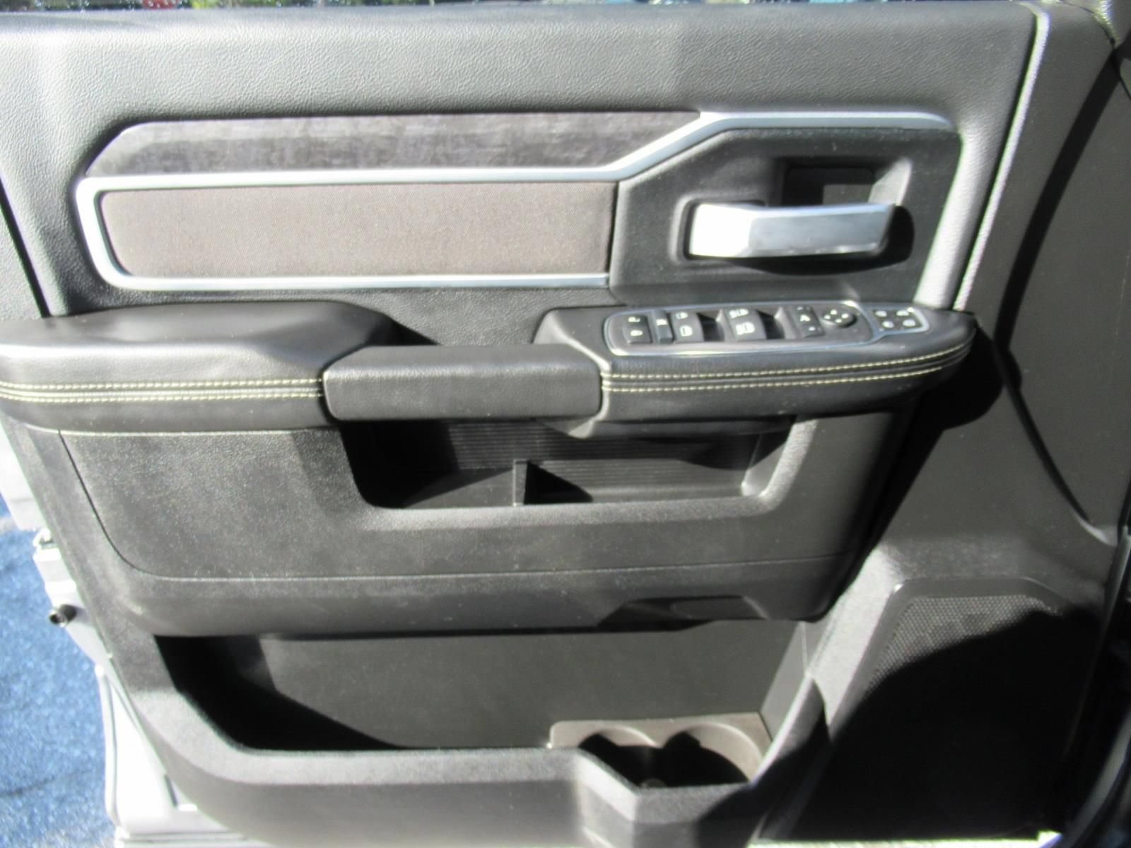 Used 2024 RAM 2500 Big Horn AWD/4WD image 19