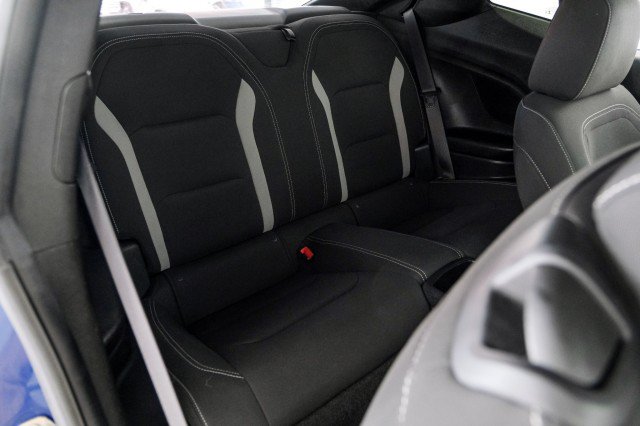 Used 2021 Chevrolet Camaro LT w/ Technology Package RWD image 33