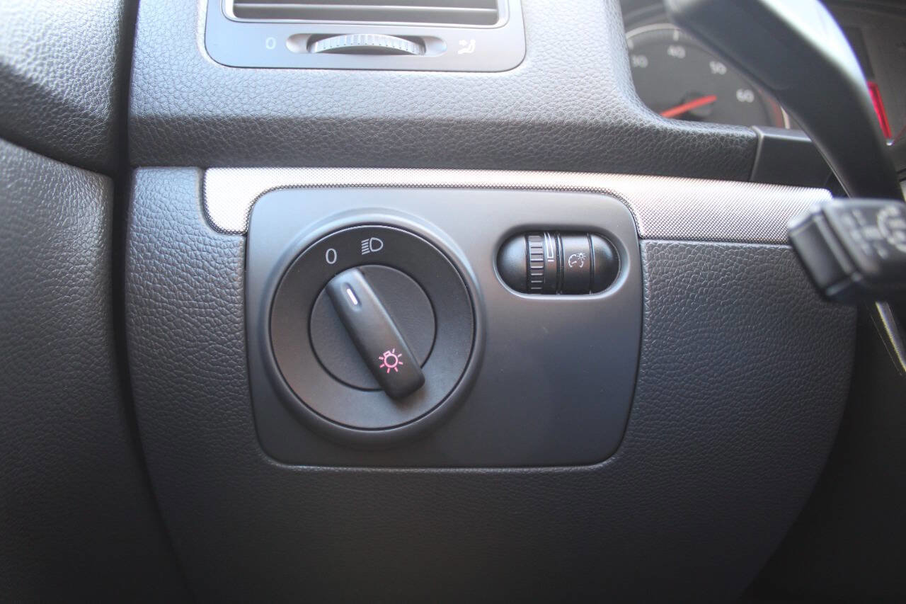 Used 2006 Volkswagen Jetta Value Edition image 37