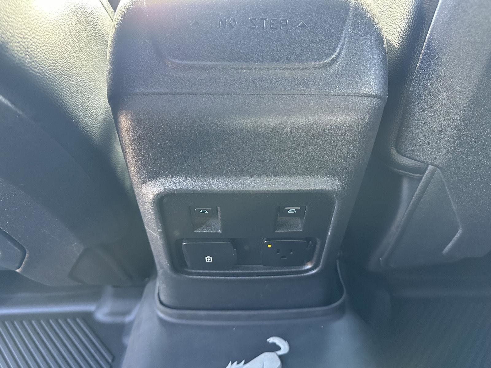 Used 2021 Ford Bronco First Edition image 19