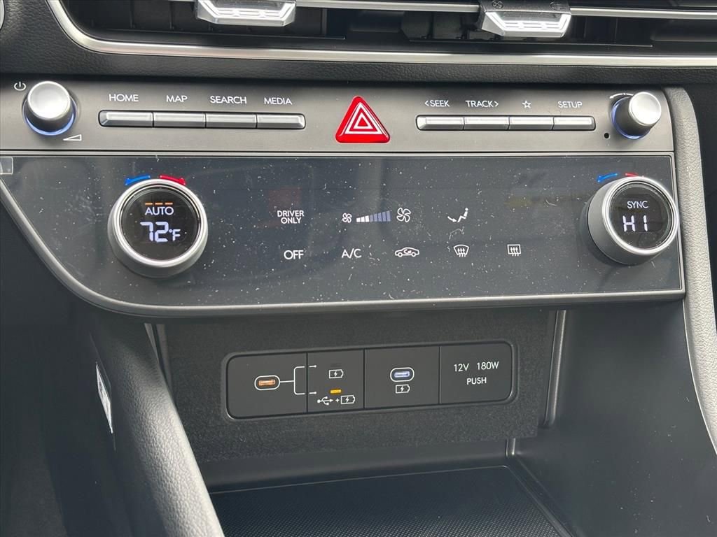 New 2026 Hyundai Sonata Blue FWD image 16