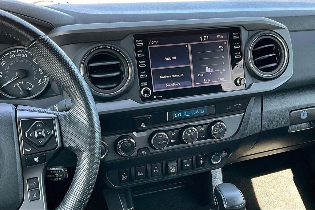 Used 2022 Toyota Tacoma TRD Off-Road w/ Technology Package image 12