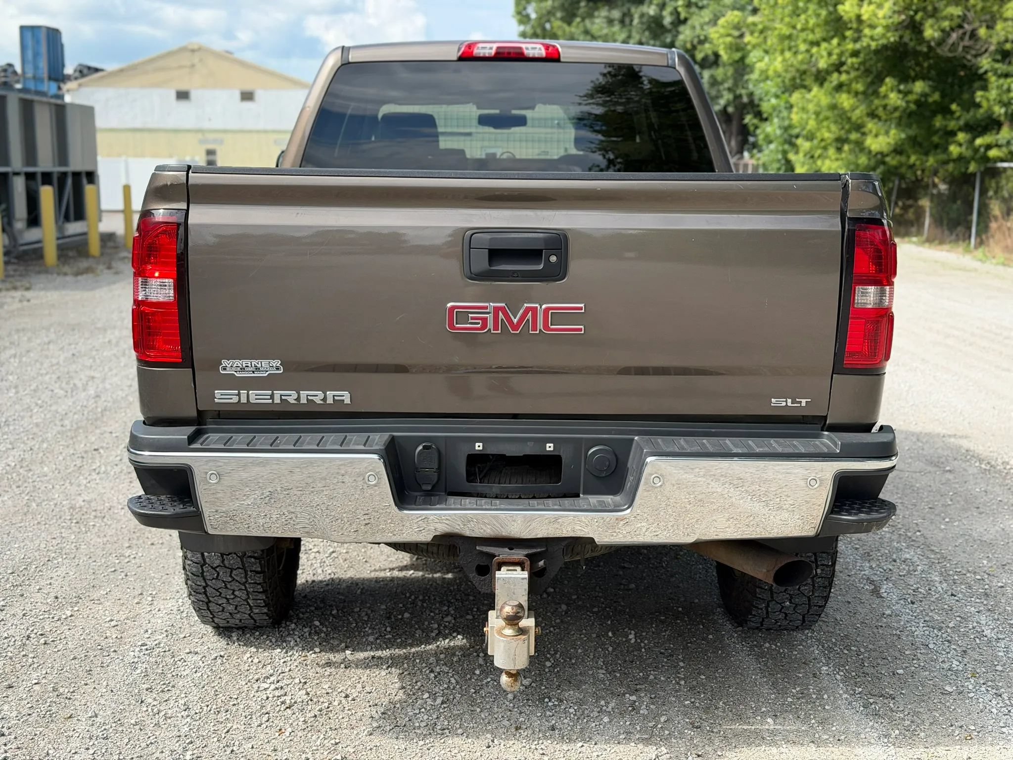 Used 2015 GMC Sierra 2500 SLT w/ SLT Preferred Package AWD/4WD image 6