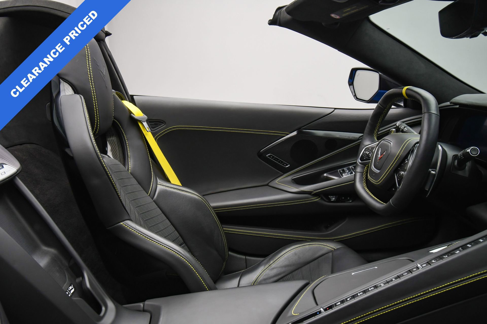 Used 2023 Chevrolet Corvette Stingray Premium Conv w/ Z51 Performance Package image 47