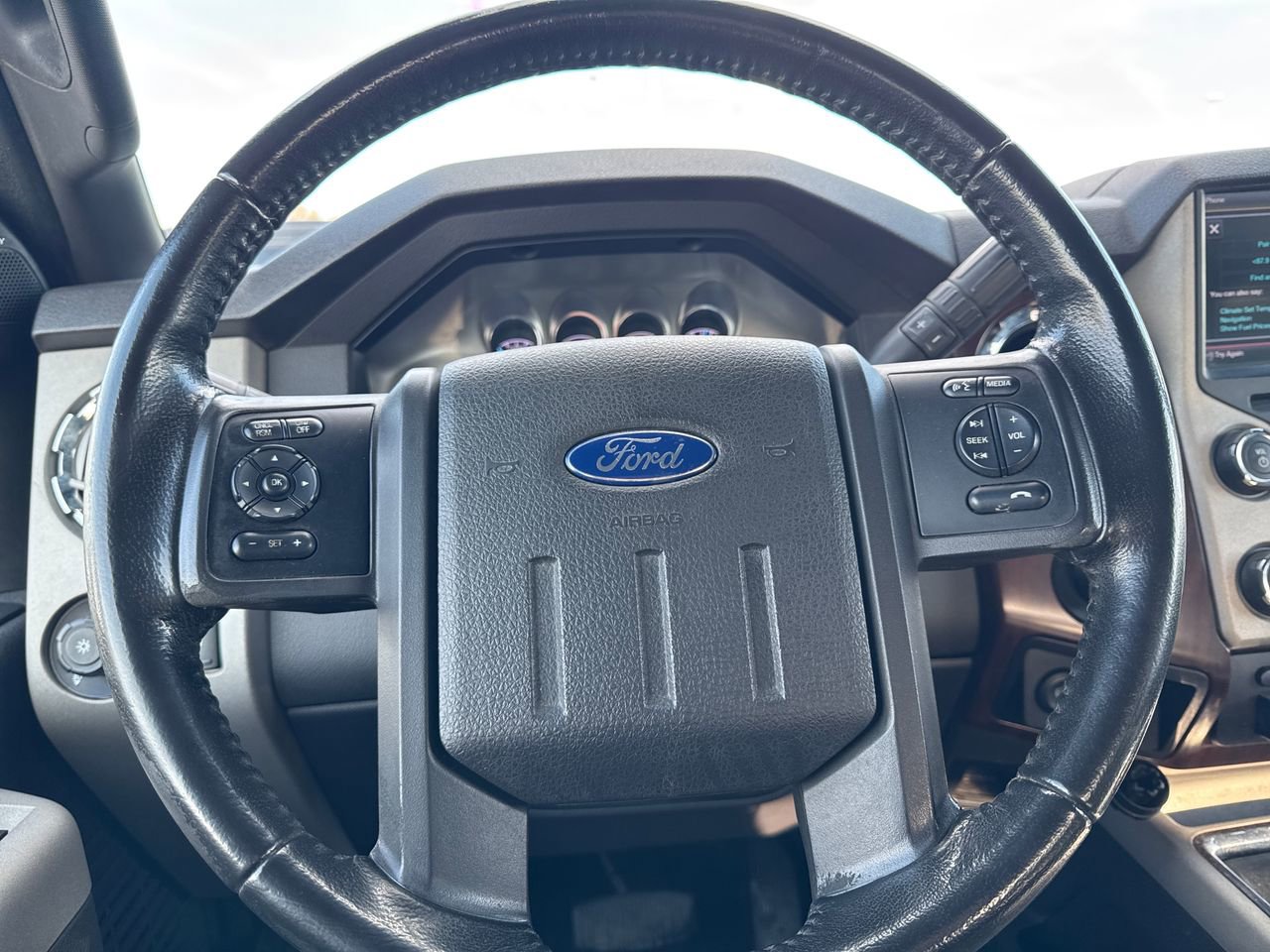 Used 2015 Ford F350 Lariat w/ Lariat Ultimate Package image 20