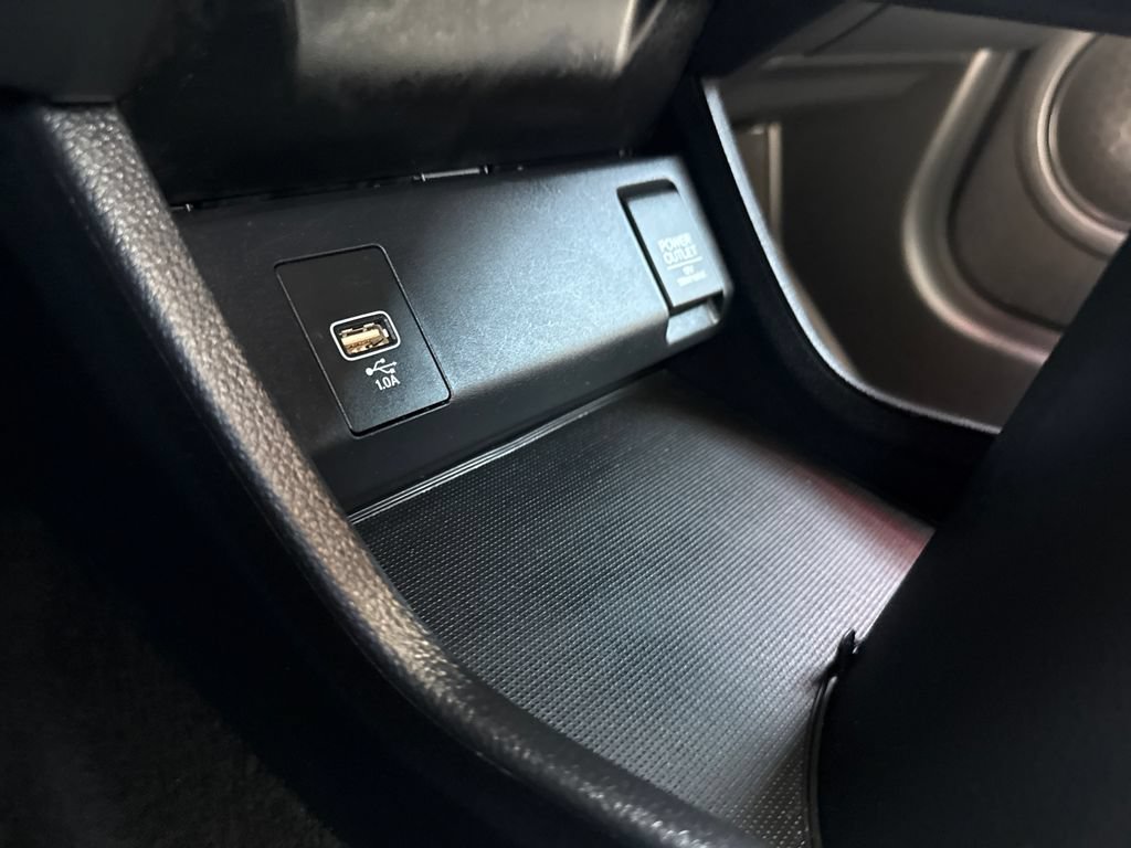 Certified 2022 Honda HR-V LX image 28