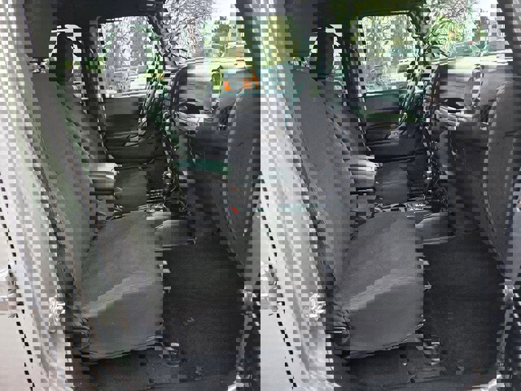 Used 2018 Jeep Wrangler Unlimited Sport w/ Connectivity Group image 21