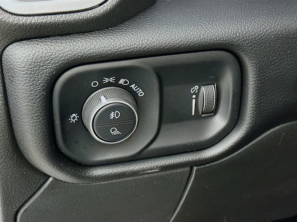 Certified 2024 RAM 2500 Big Horn w/ Bed Utility Group image 18