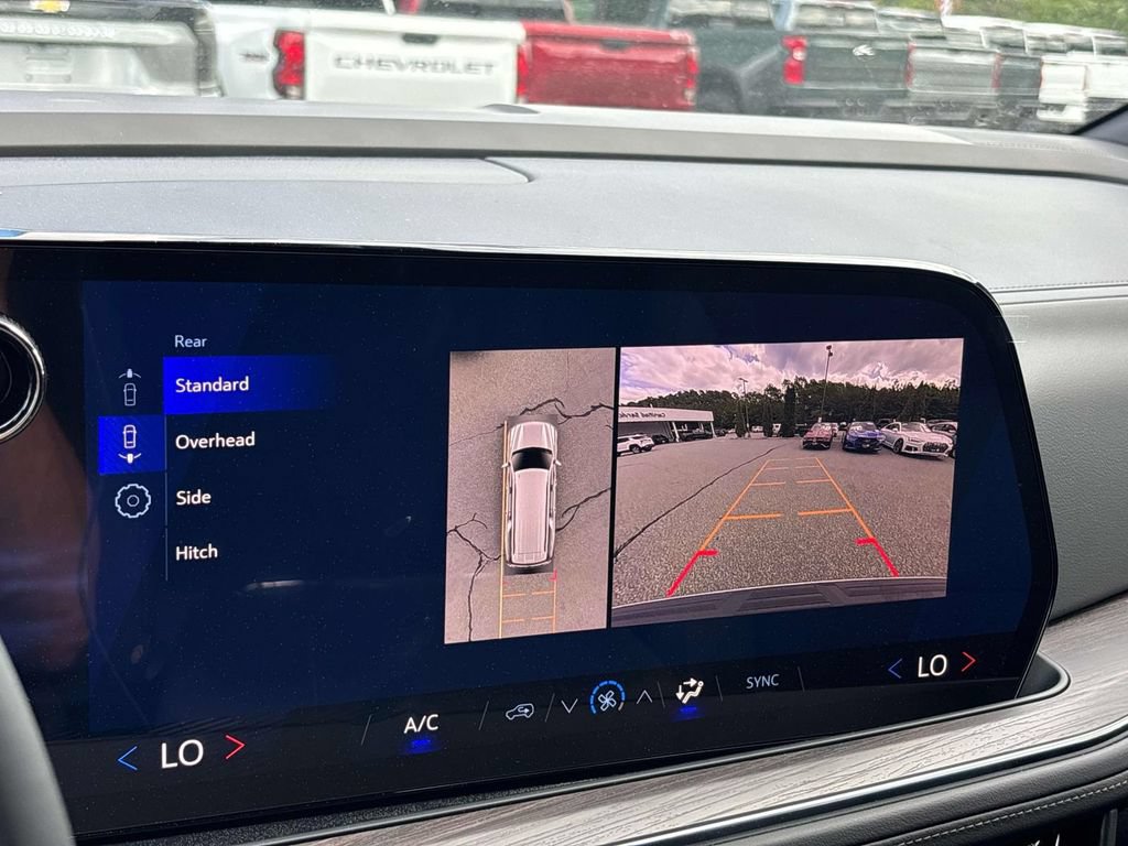 New 2026 Chevrolet Suburban LS AWD/4WD image 11