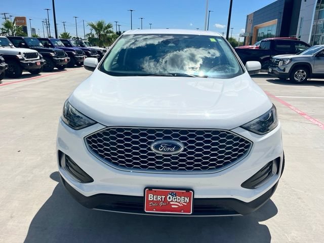 Used 2024 Ford Edge SEL AWD/4WD image 2