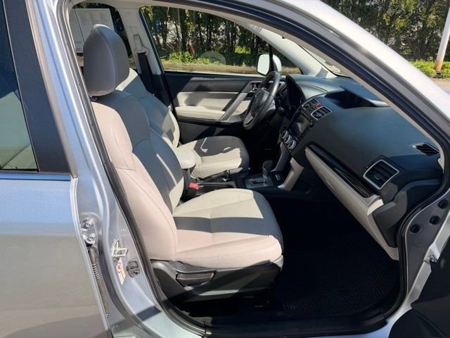 Used 2018 Subaru Forester 2.5i Limited AWD/4WD image 8