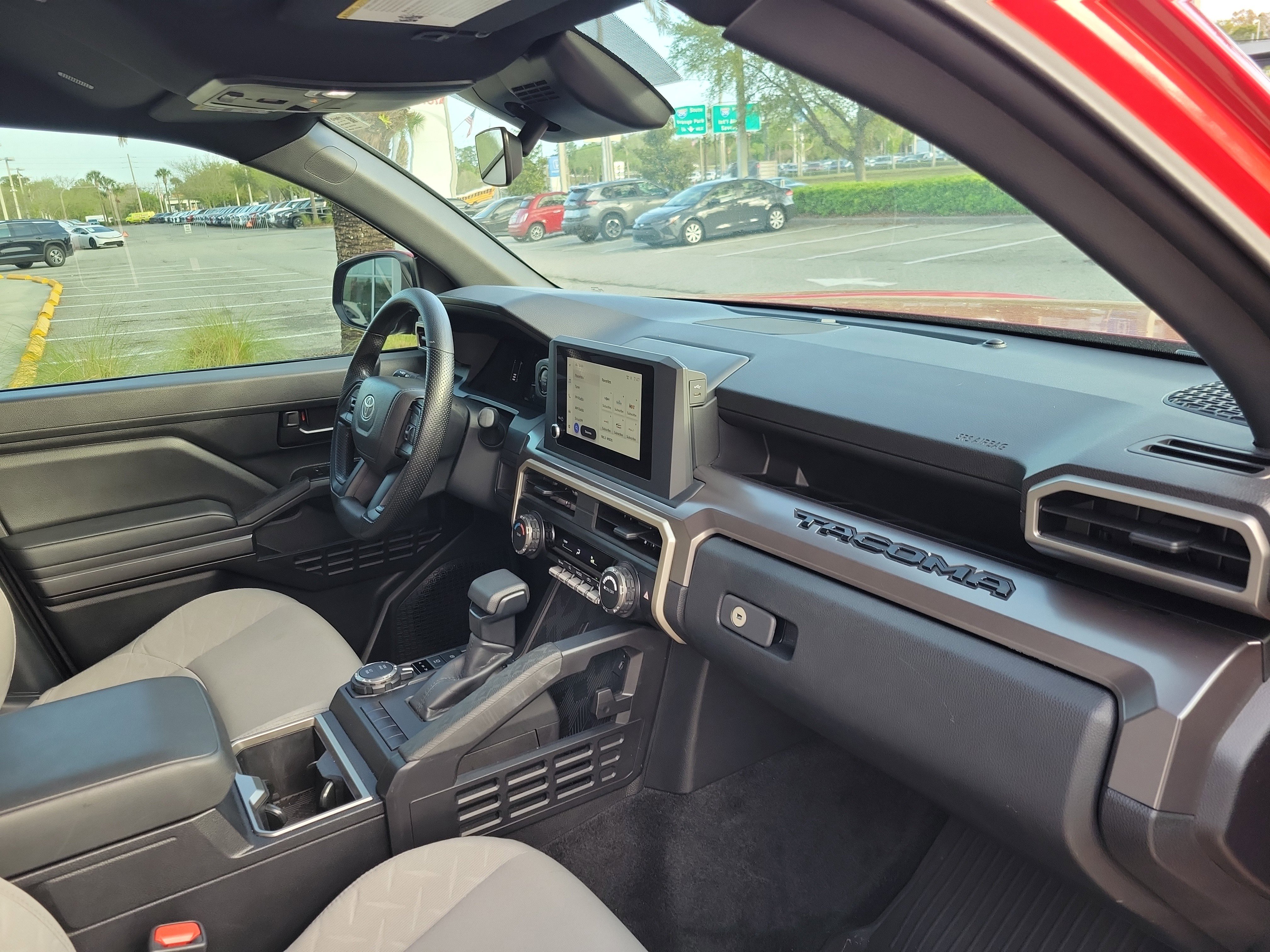 Certified 2025 Toyota Tacoma SR5 image 30