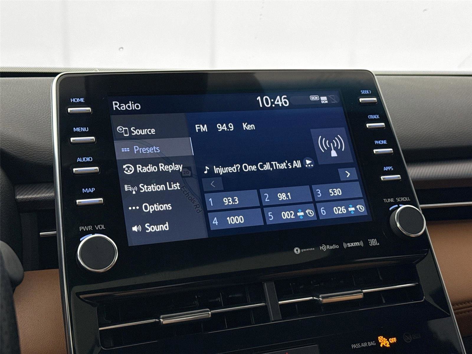 Certified 2022 Toyota Avalon Touring w/ Advanced Safety Package image 25