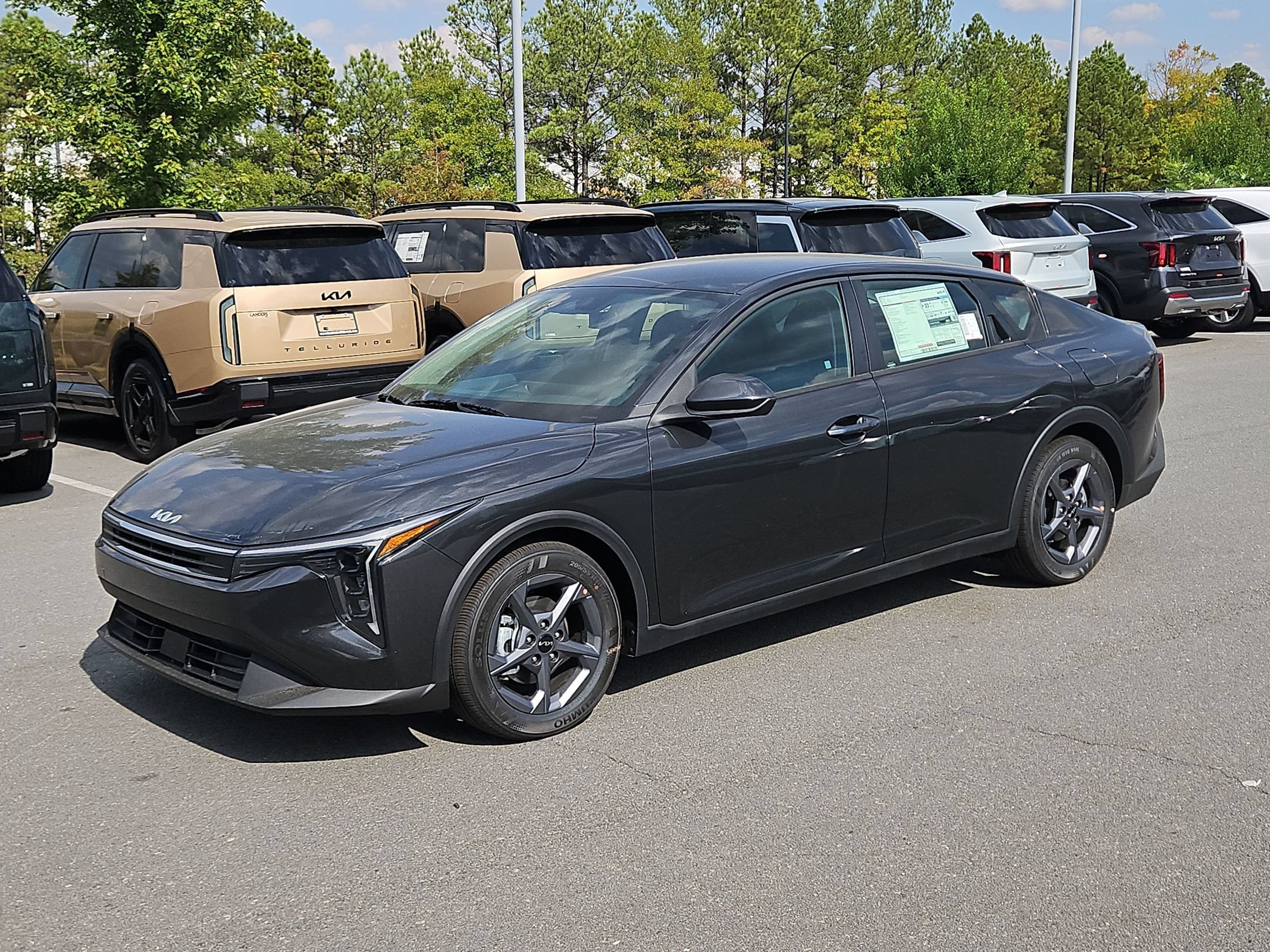 New 2026 Kia K4 FWD image 3