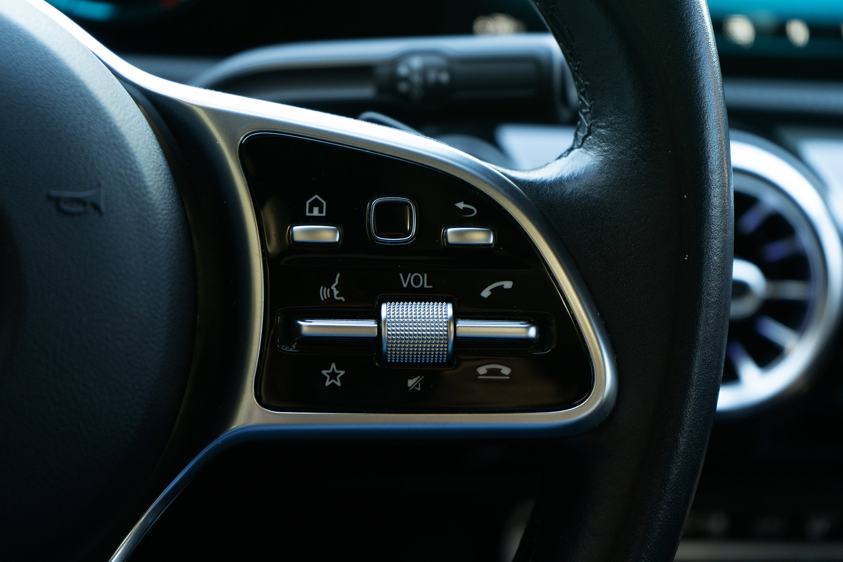 Used 2020 Mercedes-Benz CLA 250 4MATIC image 21