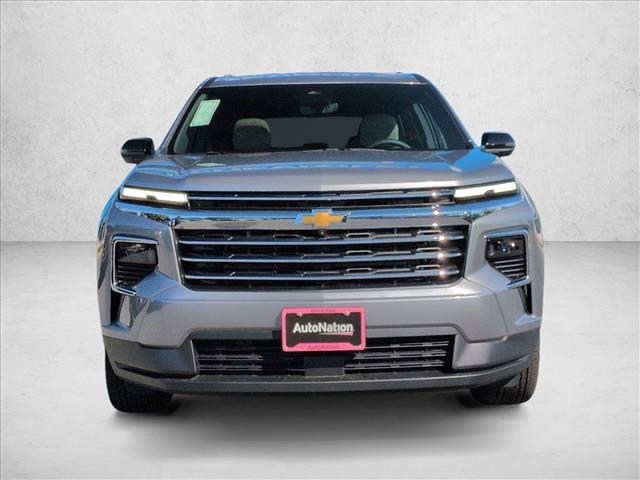 New 2026 Chevrolet Traverse LT w/ Sun and Wheel Package FWD image 6