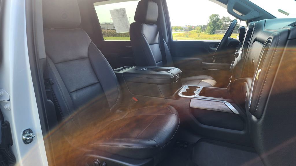 Used 2022 Chevrolet Silverado 2500 LTZ image 36