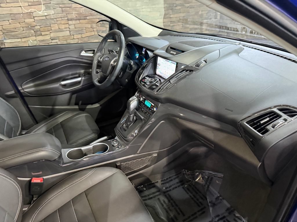 Used 2014 Ford Escape Titanium w/ Equipment Group 401A AWD/4WD image 27