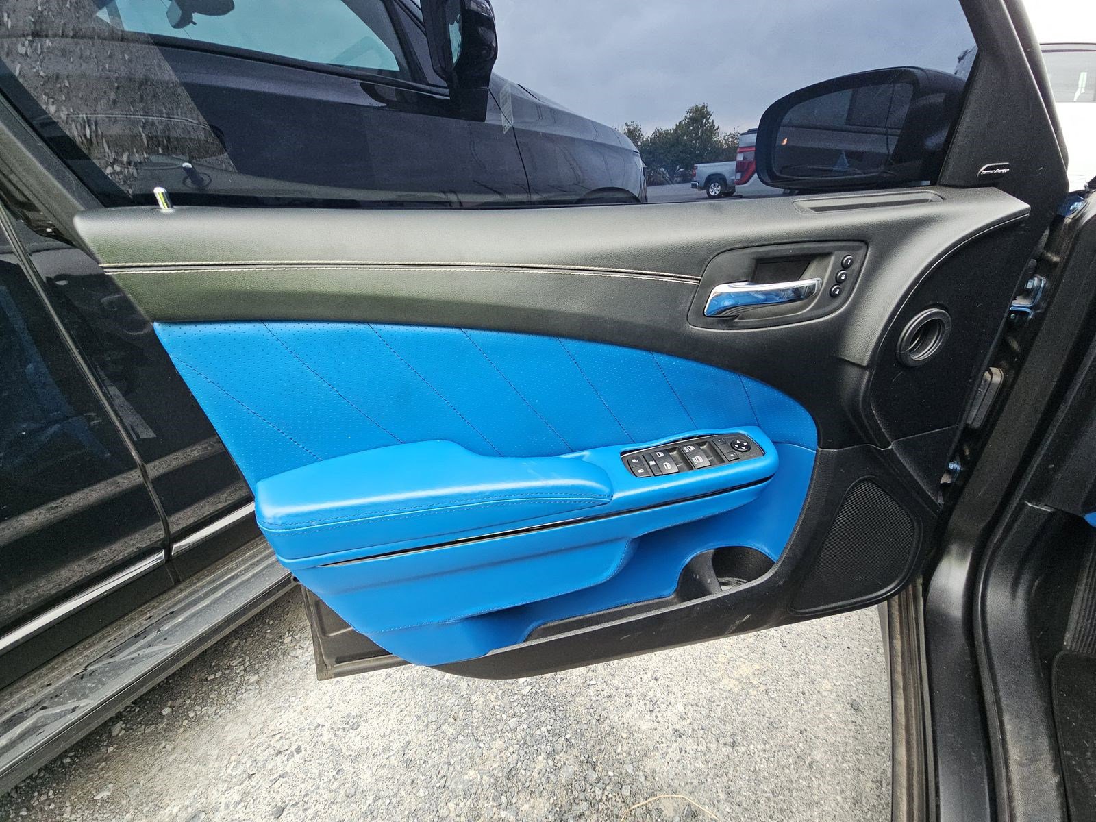 Used 2021 Dodge Charger SRT Hellcat RWD image 17
