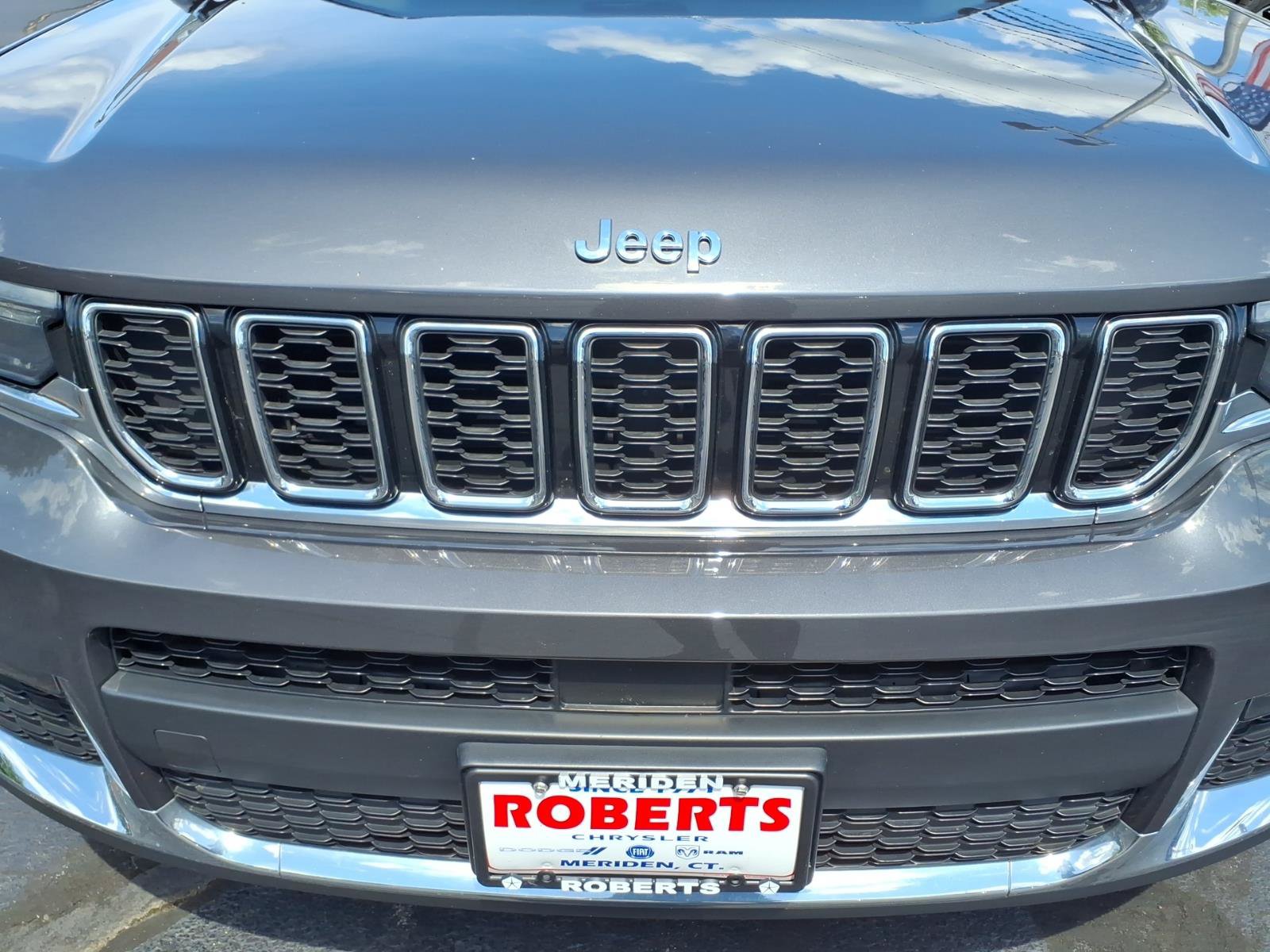 Certified 2021 Jeep Grand Cherokee L Limited AWD/4WD image 10
