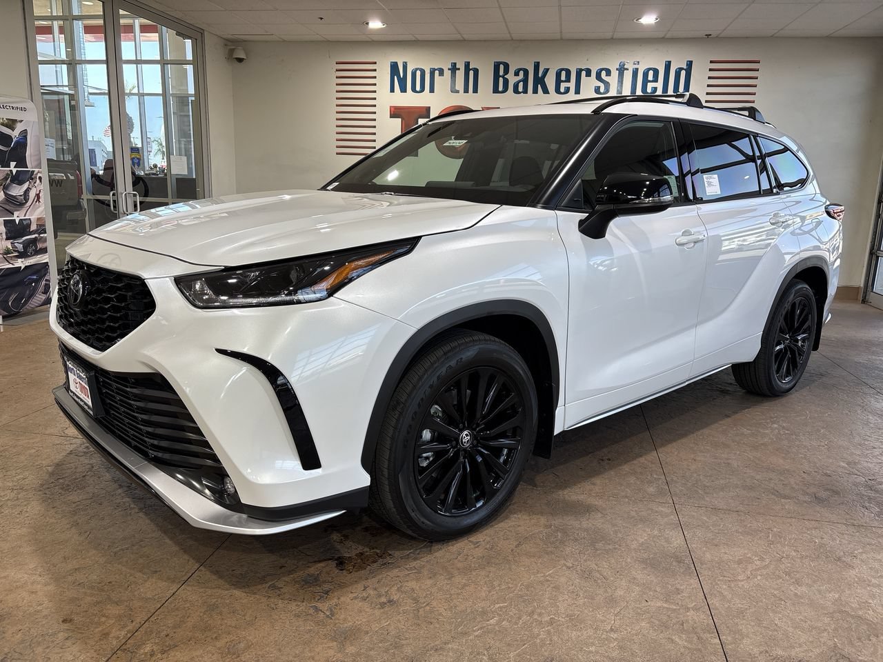New 2026 Toyota Highlander XSE