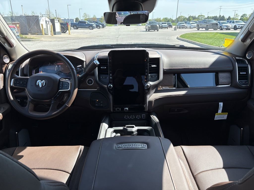 New 2026 RAM 2500 Limited AWD/4WD image 10