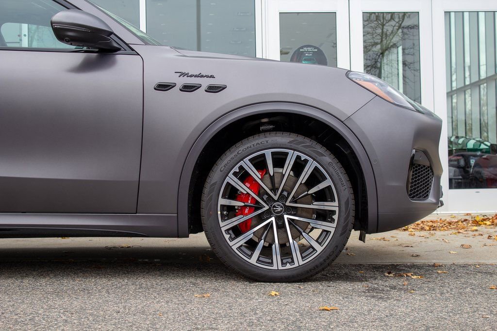 New 2025 Maserati Grecale Modena image 5