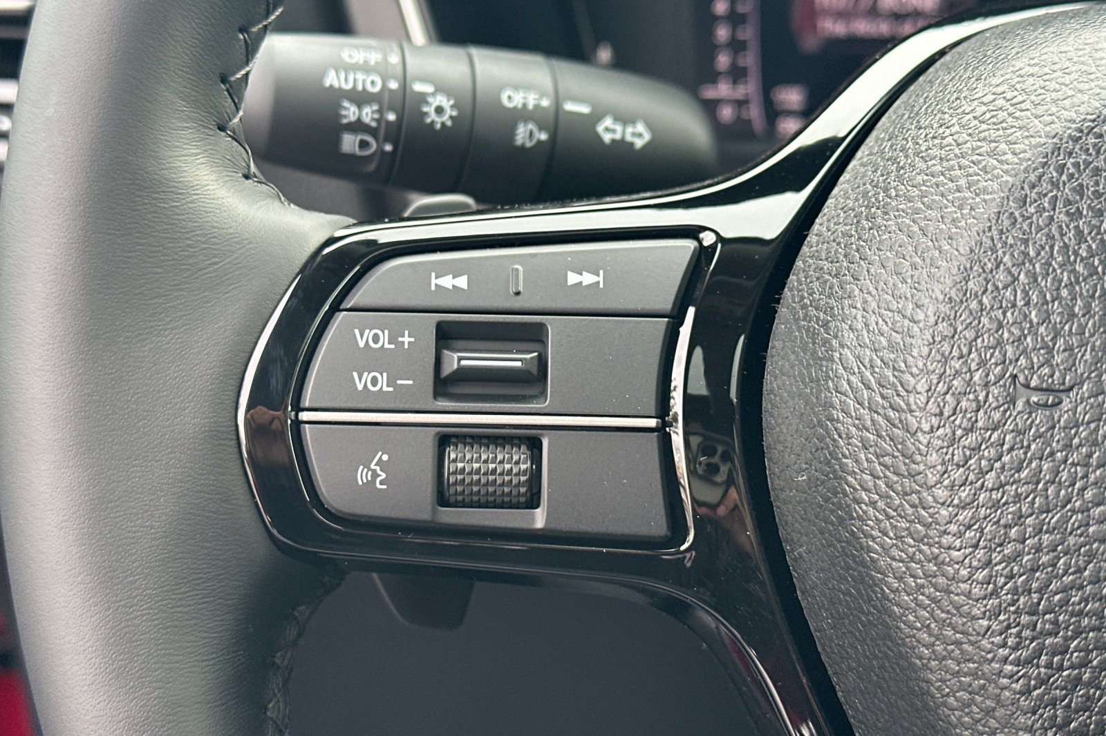 New 2026 Honda Pilot Touring image 27