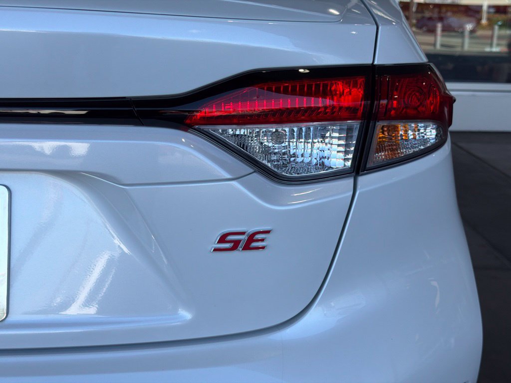 Certified 2026 Toyota Corolla SE FWD image 14
