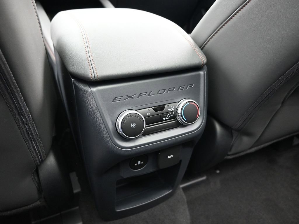 New 2026 Ford Explorer Active image 26