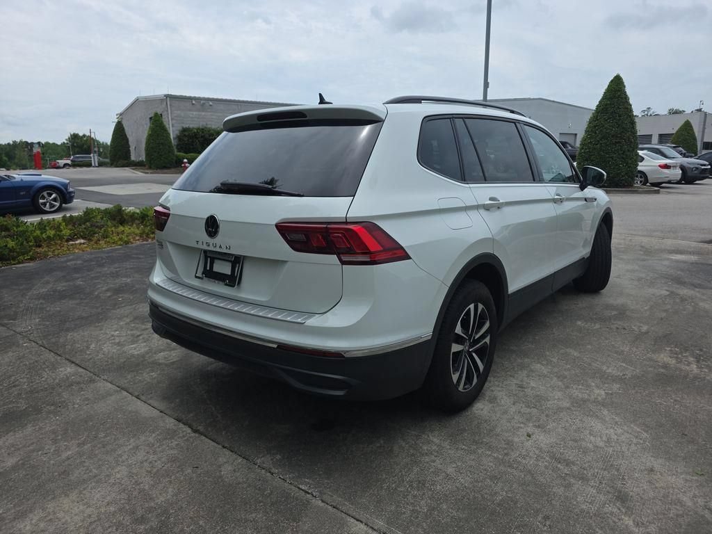 Used 2023 Volkswagen Tiguan S FWD image 5