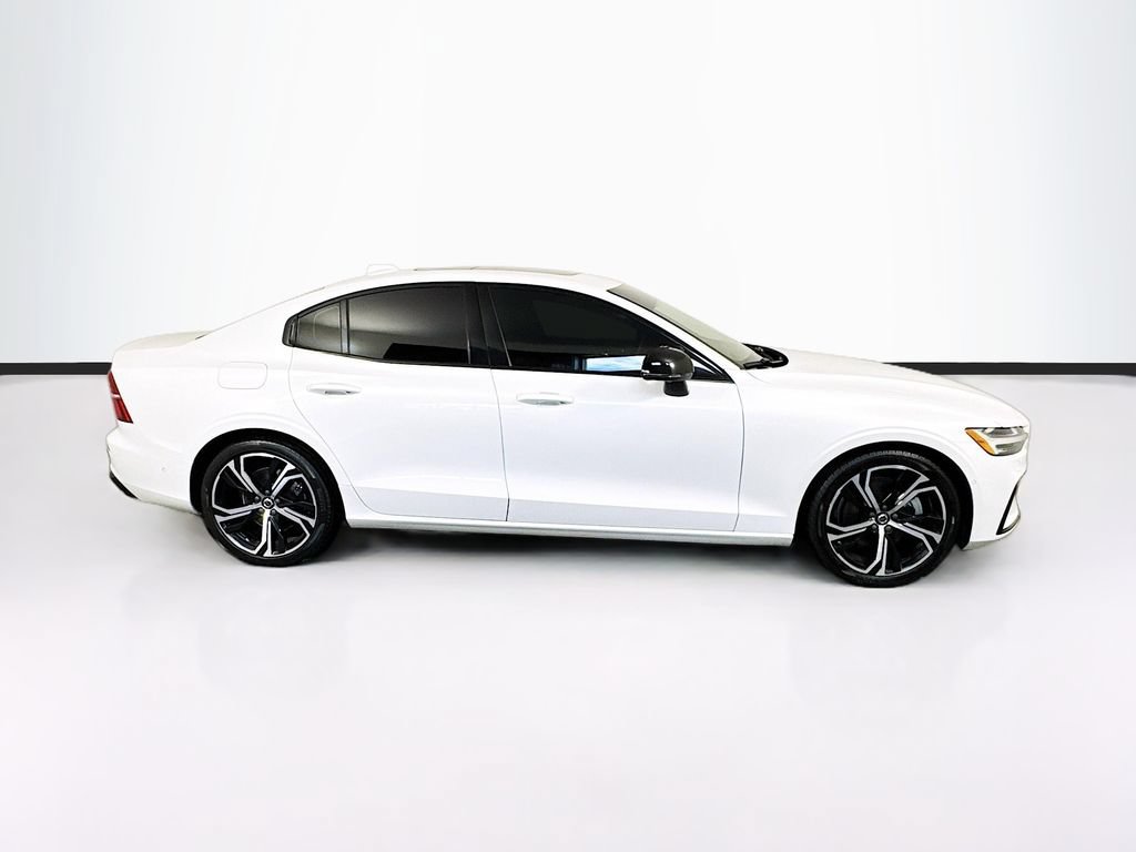 Used 2024 Volvo S60 B5 Ultimate AWD/4WD image 4