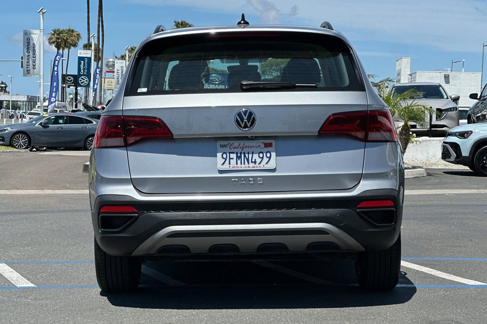 Used 2023 Volkswagen Taos S FWD image 5