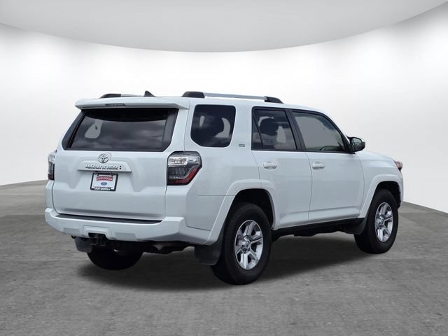 Used 2022 Toyota 4Runner SR5 RWD image 4