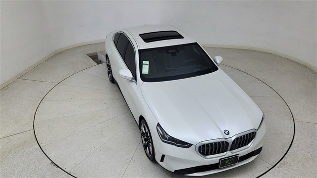Used 2024 BMW 530i xDrive image 73