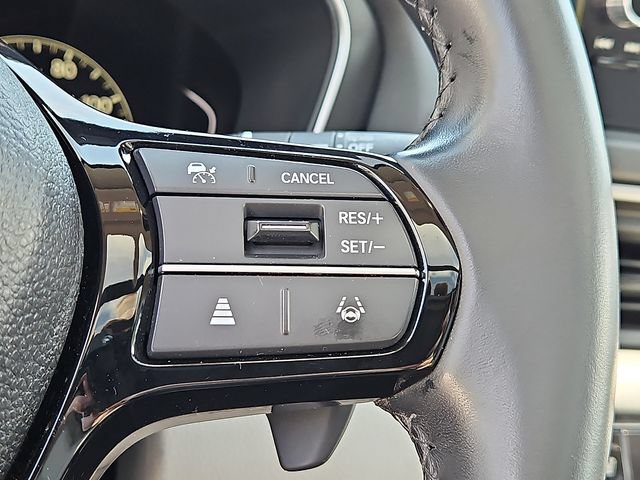 Certified 2023 Honda Pilot Touring image 23