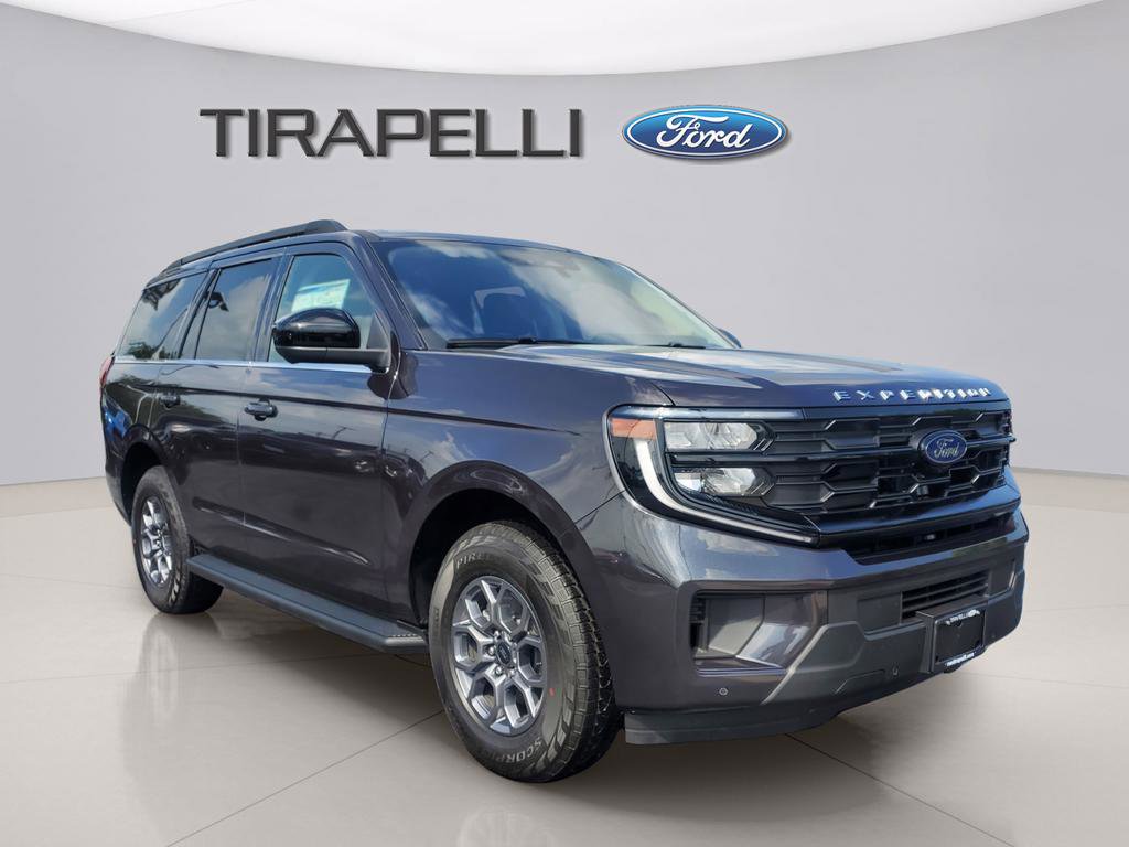 New 2025 Ford Expedition Active image 5
