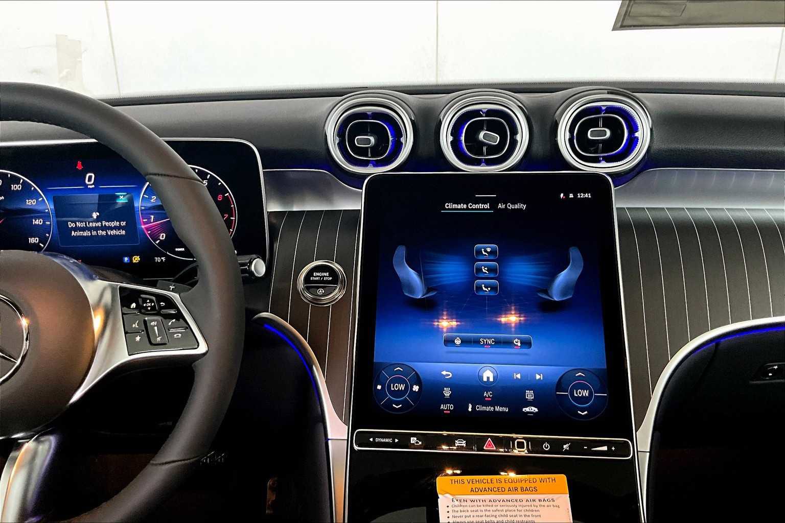 New 2026 Mercedes-Benz GLC 300 GLC 300 image 9