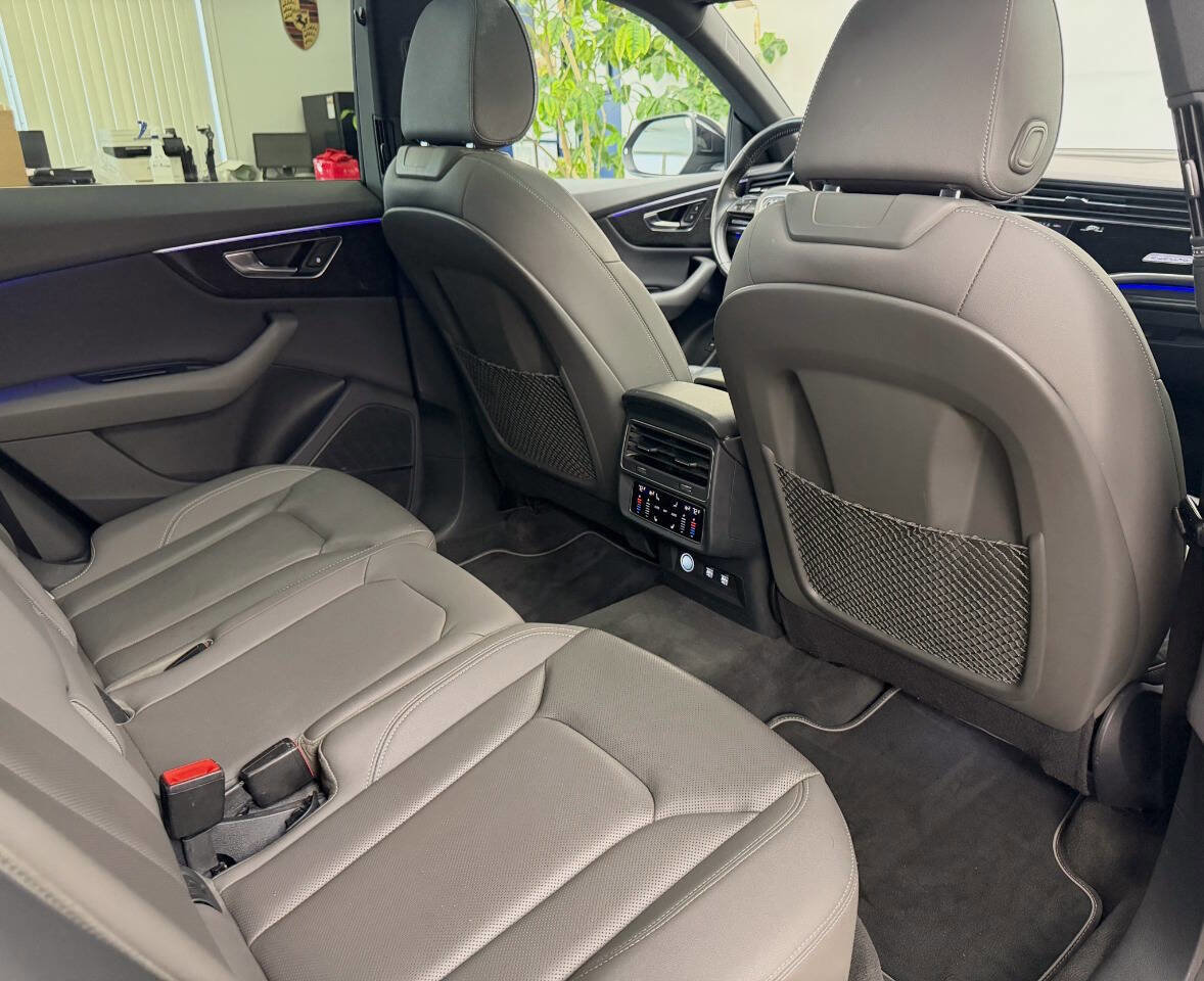 Used 2019 Audi Q8 Premium Plus w/ Premium Plus image 66