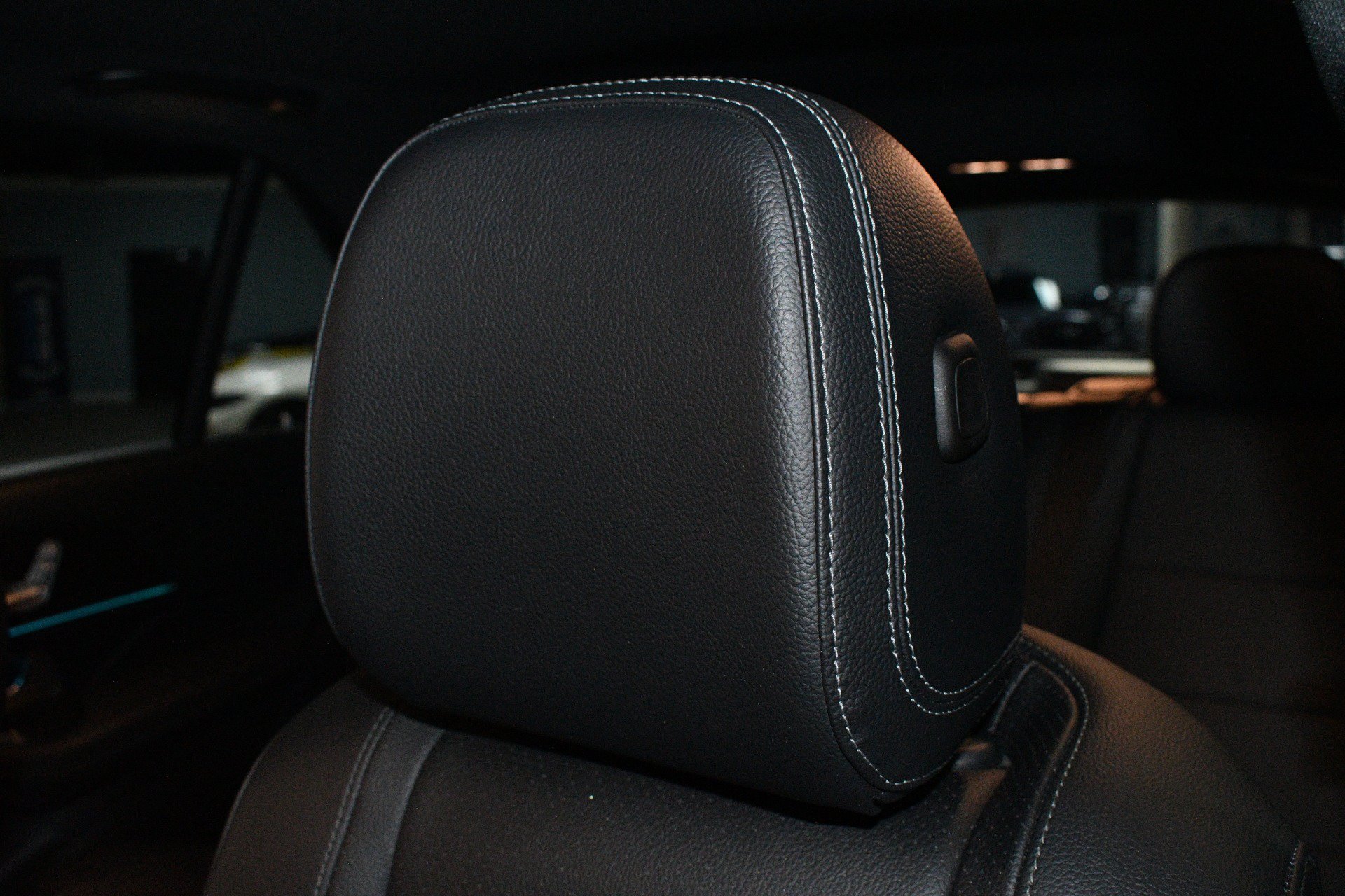 Used 2020 Mercedes-Benz GLE 350 4MATIC image 9