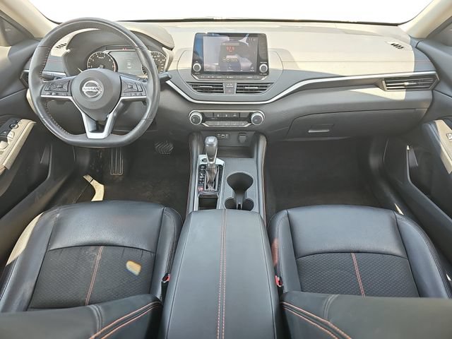 Used 2022 Nissan Altima 2.5 SR FWD image 11