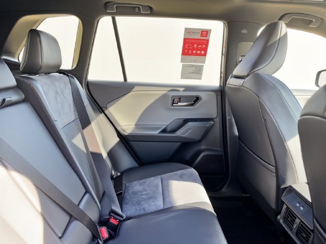New 2026 Toyota RAV4 XSE w/ Weather Package AWD/4WD image 30