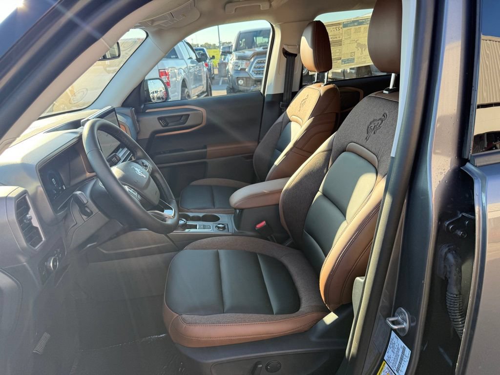 New 2025 Ford Bronco Sport Outer Banks w/ Outer Banks Tech Package+ AWD/4WD image 5