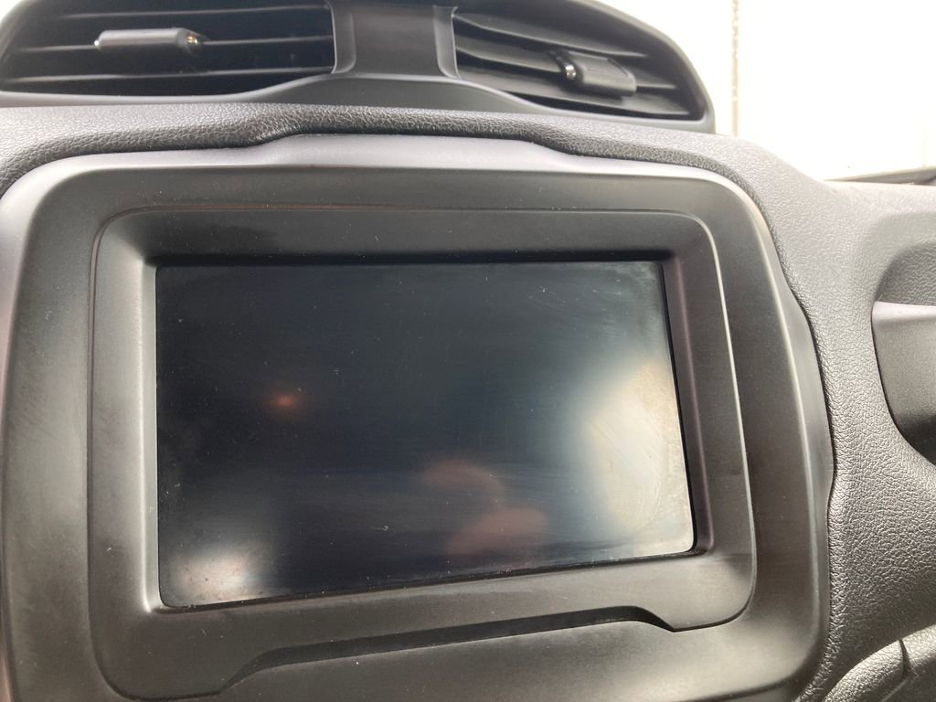 Used 2018 Jeep Renegade Sport w/ Power & Air Group image 24